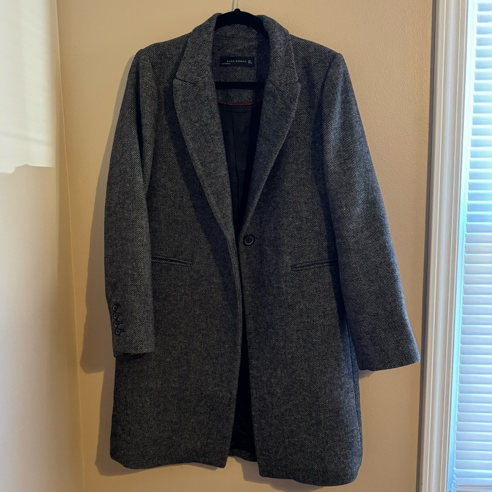 Zara Women’s Dark Grey Long Peacoat